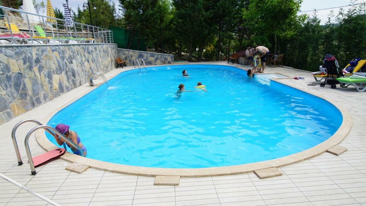 Castle Nolana Hotel Geredeli Ngoại thất bức ảnh