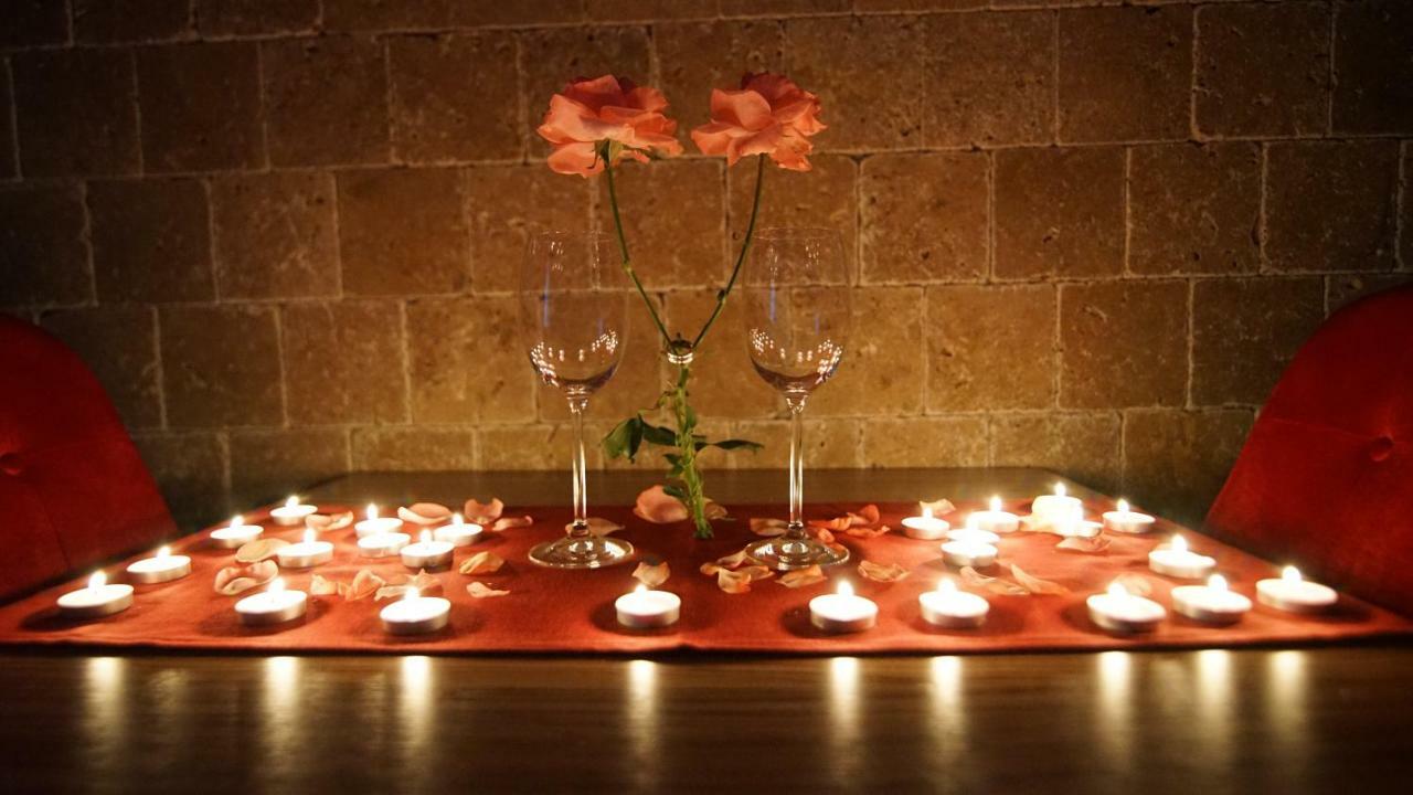 Castle Nolana Hotel Geredeli Ngoại thất bức ảnh